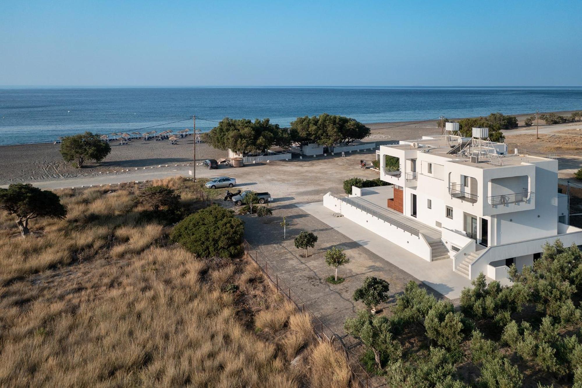 Long Beach Resort Ierápetra Buitenkant foto